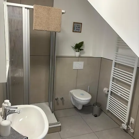 Mitte Kettig
